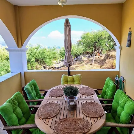 Kalielaia Βίλα Μουζάκι