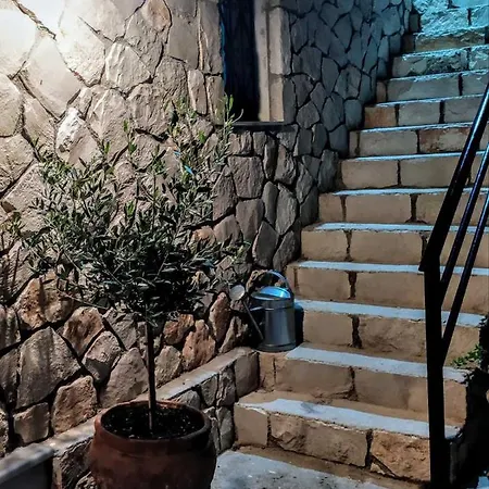 Kalielaia Villa