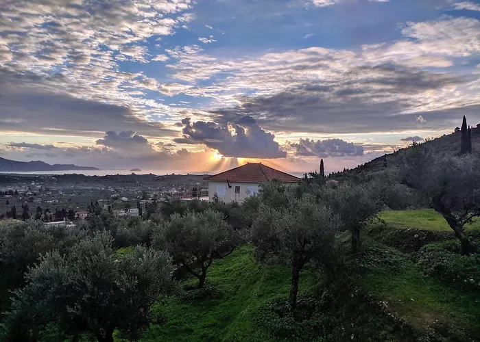 Kalielaia * Mouzákion