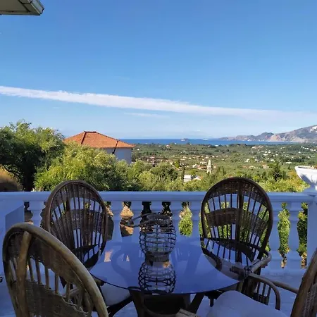 Kalielaia Villa *