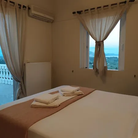 Kalielaia Villa Mouzákion
