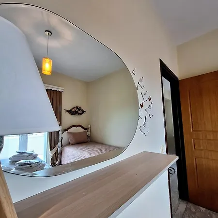 Kalielaia * Μουζάκι